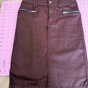 7 for all mankind waxed denim pencil skirt (burgundy - size 28)